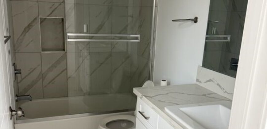 227 1/2 N. Park View St.