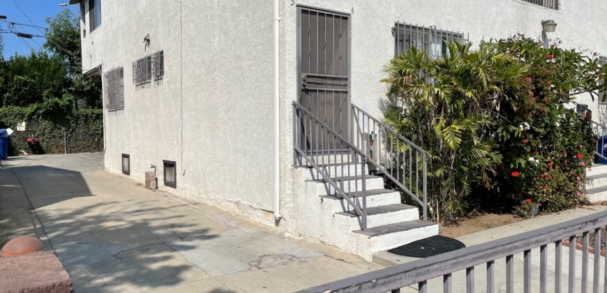 941 N. Kingsley Dr. #2 For Lease! 1 MONTH FREE!