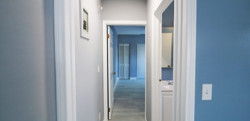 941 N. Kingsley Dr. #2 For Lease! 1 MONTH FREE!