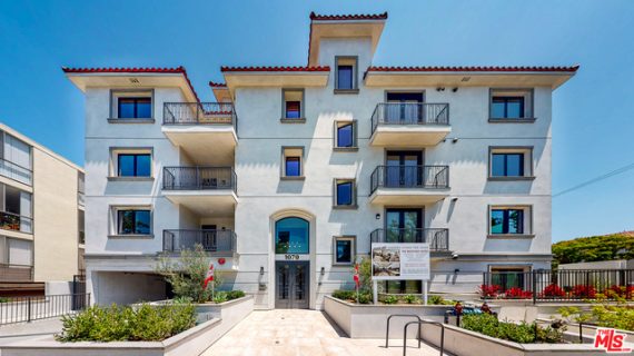 Bedford Suites Unit #102 – Available for RENT! 1070 S. Bedford St., Los Angeles, CA 90035