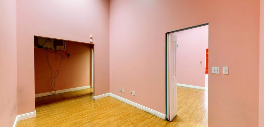 801 W. 7th St., + 661 Flower St