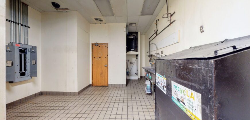 801 W. 7th St., + 661 Flower St