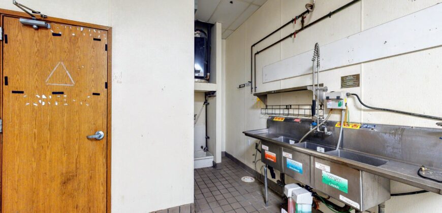 801 W. 7th St., + 661 Flower St