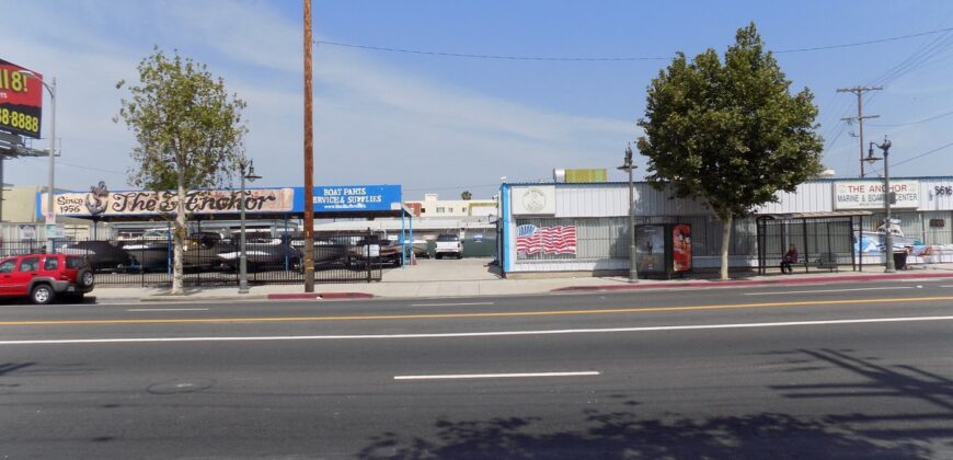 6616 Reseda Blvd., Reseda, CA 91335