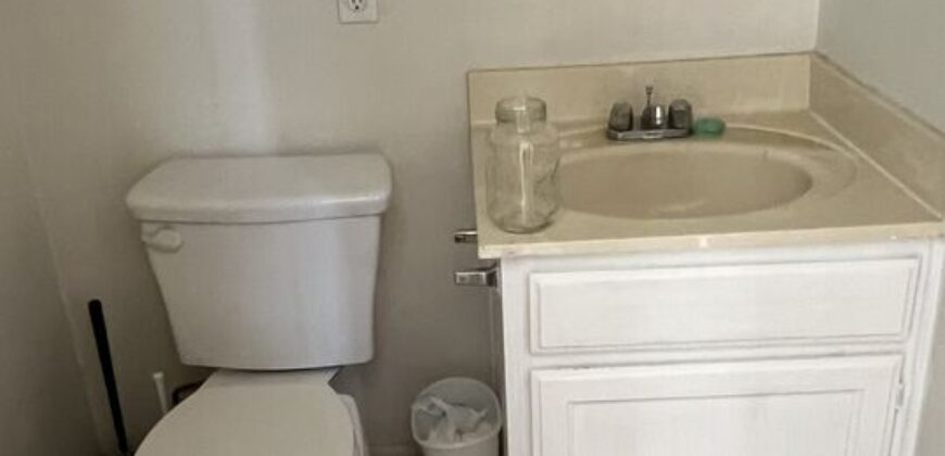 10327 Anzac Ave, Los Angeles – FOR SALE!