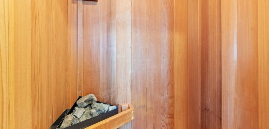 448 N Oakhurst Dr – #PENTHOUSE FOR RENT!