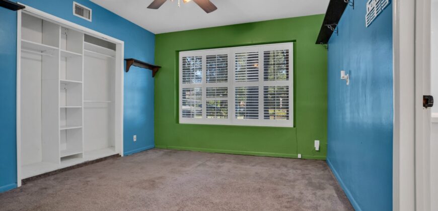 8429 Jamieson Ave FOR SALE!