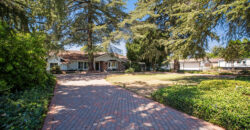 8429 Jamieson Ave FOR SALE!