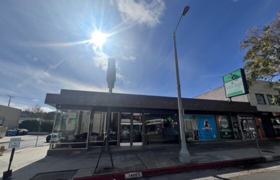 Unmatched Visibility & High Traffic Counts – 14000 Ventura Blvd FOR SALE!