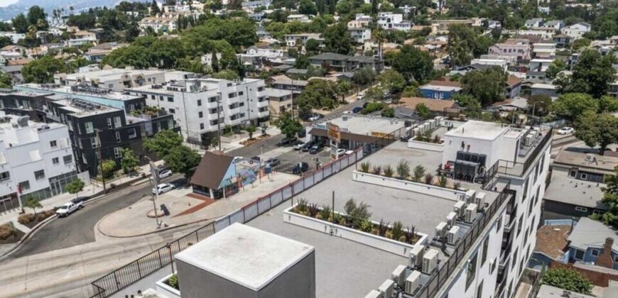 Brand New Luxury Living Now Leasing! 3105 Bellevue Ave #401