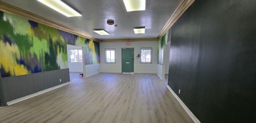 Rare Beverly Hills Commercial Educational Use Opportunity – 177 S. Robertson Blvd.