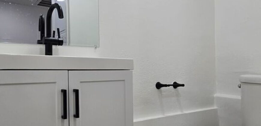 1811 Malcolm Ave #1 – FOR LEASE