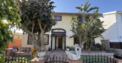 3beds / 2.5baths FOR RENT – 1505 S Dunsmuir Ave