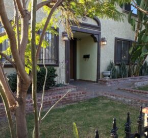 3beds / 2.5baths FOR RENT – 1505 S Dunsmuir Ave