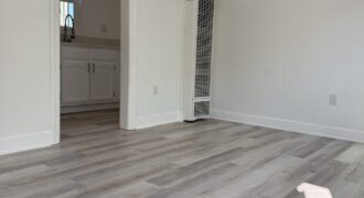 2235 W 14th St. – FOR RENT!!