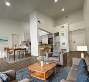 621 N Bronson Ave #201 – FOR RENT!