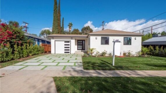 SINGLE FAMILY HOME FOR RENT! 17601 RHODA ST.