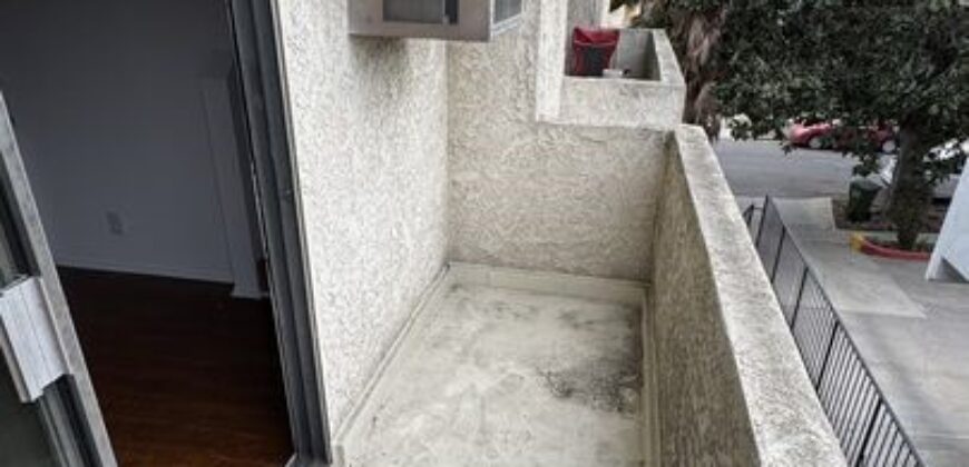 2Bed / 2Bath – FOR RENT! 3744 Delmas Ter.