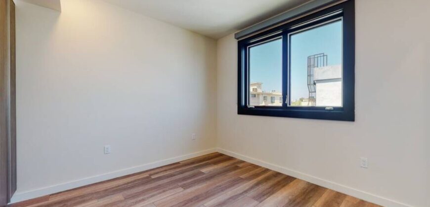 Newer Constructed 20 Unit Luxury Apartment – FOR SALE!