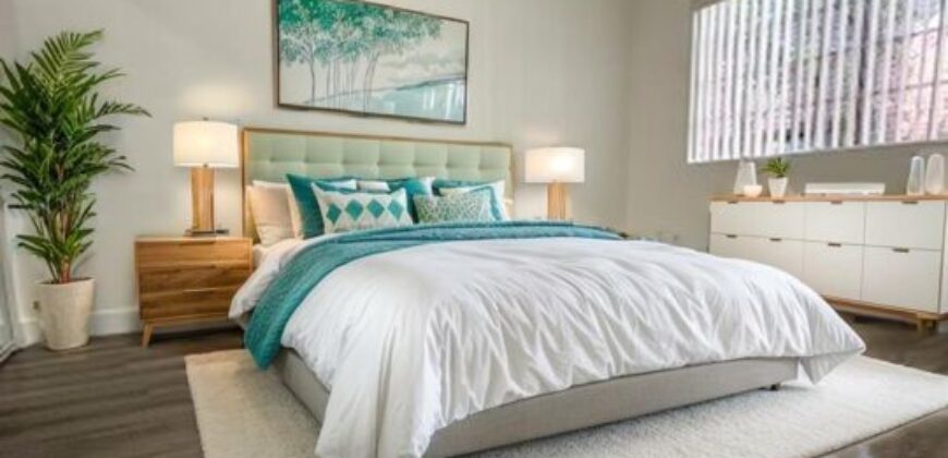 621 N Bronson Ave #201 – FOR RENT!