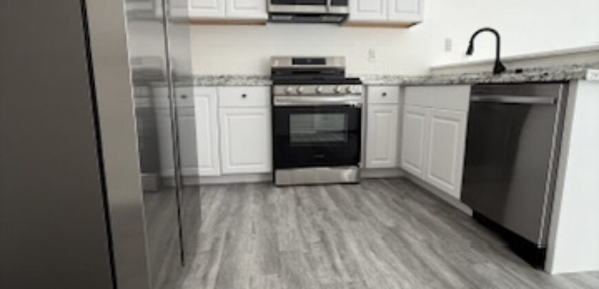 621 N Bronson Ave #202 – FOR RENT!