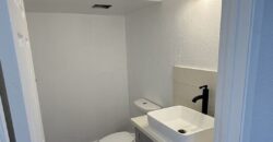 3beds / 2.5baths FOR RENT – 1505 S Dunsmuir Ave