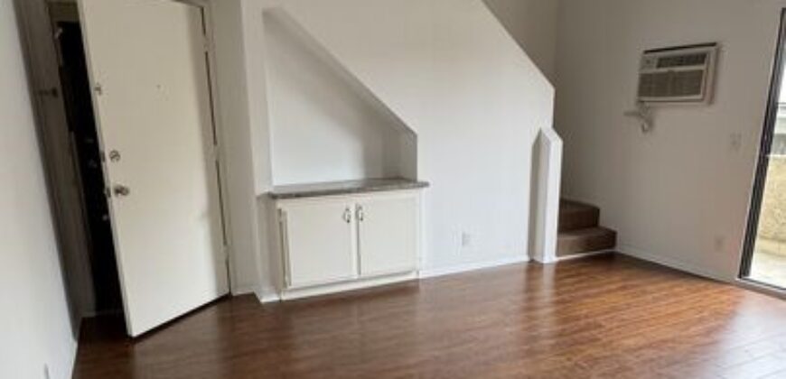 2Bed / 2Bath – FOR RENT! 3744 Delmas Ter.