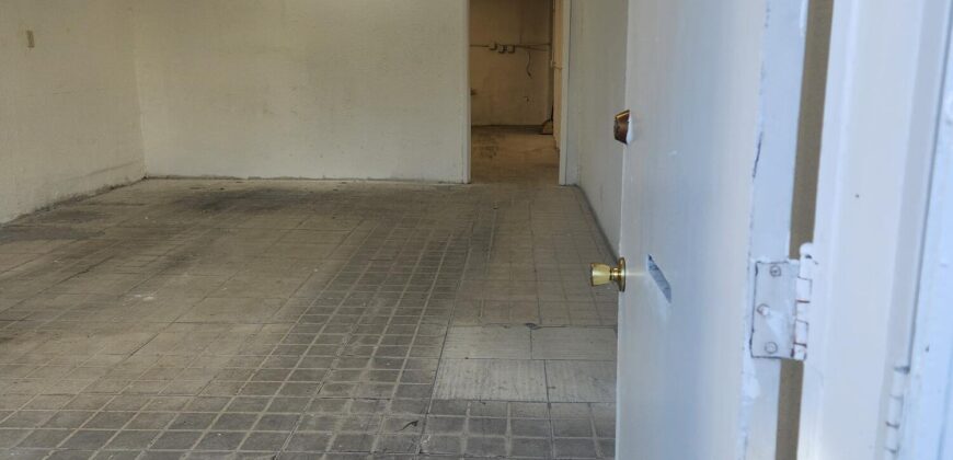 Prime Commercial Space for Lease – High Traffic Location in East L.A. – 4222 E CESAR E CHAVEZ AVE