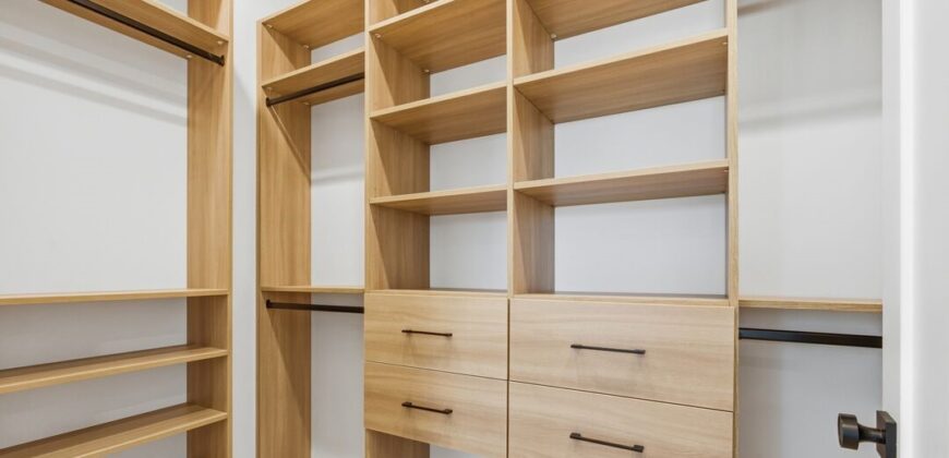 Stunning New Construction Residence in Redondo Blvd – FOR RENT!