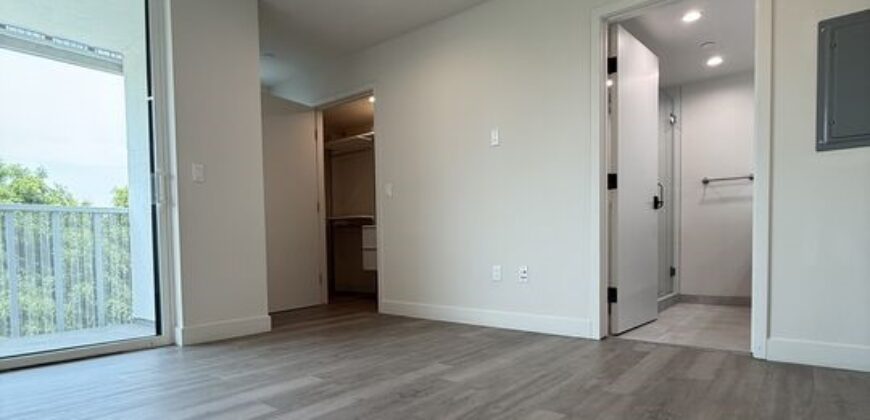 132 Rosemont Ave #301 – FOR RENT!