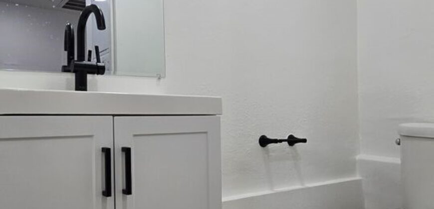 1811 Malcolm Ave #7 – FOR LEASE