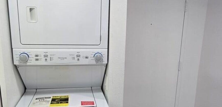 1811 Malcolm Ave #7 – FOR LEASE