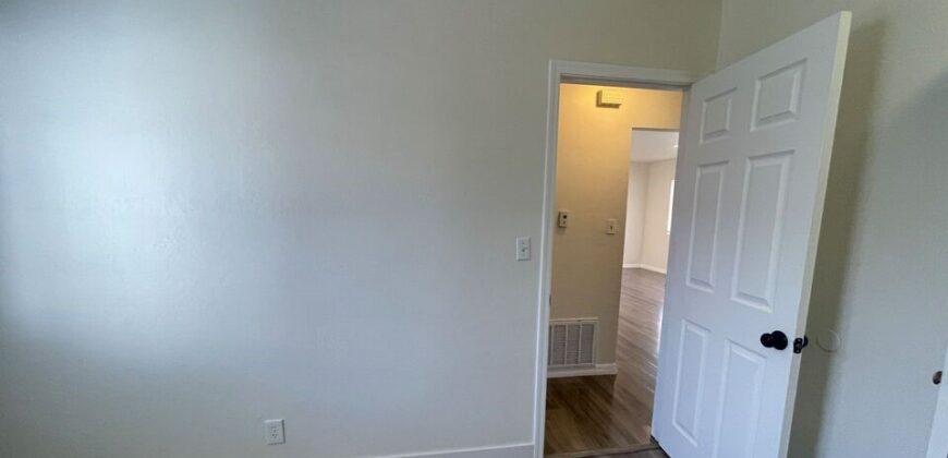 Well Maintained Duplex in Panorama City – FOR SALE!