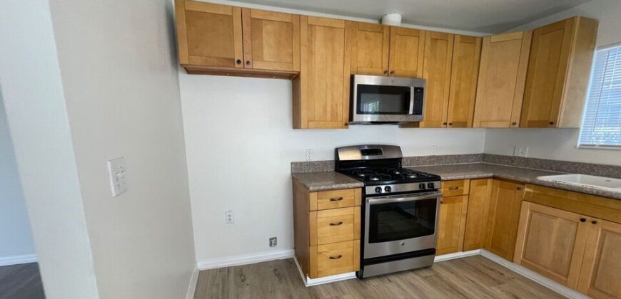 Well Maintained Duplex in Panorama City – FOR SALE!