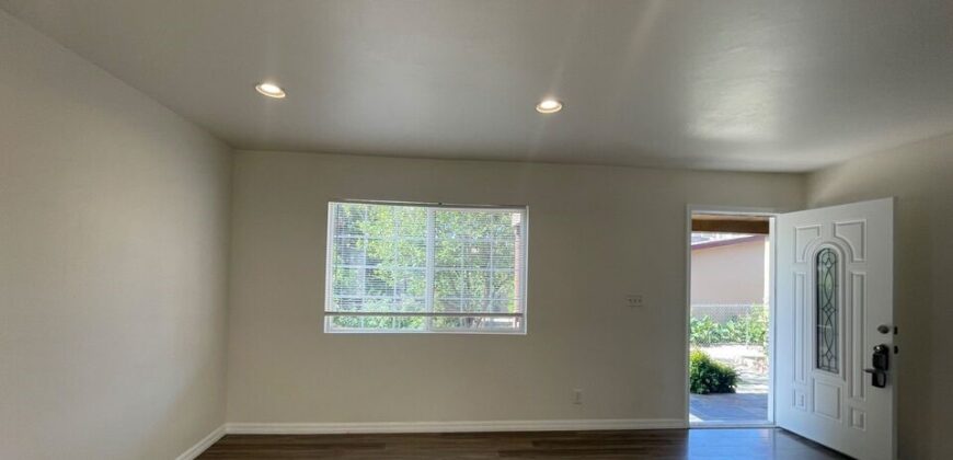 Well Maintained Duplex in Panorama City – FOR SALE!