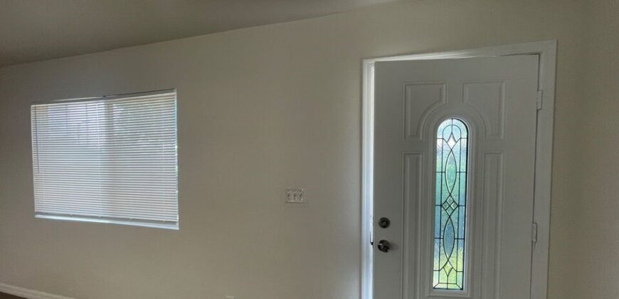 Well Maintained Duplex in Panorama City – FOR SALE!