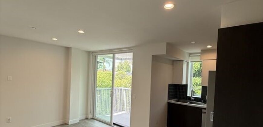 132 Rosemont Ave #301 – FOR RENT!