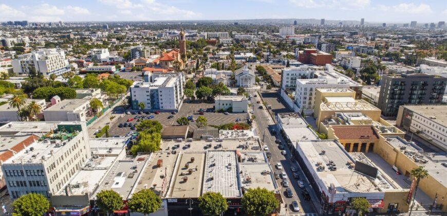 Prime Retail and Creative Commercial Opportunity FOR LEASE!!
