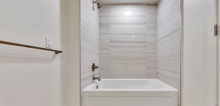 1070 S Bedford St #205 – FOR RENT!