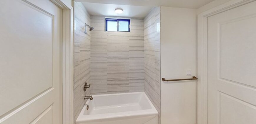 1070 S Bedford St #205 – FOR RENT!