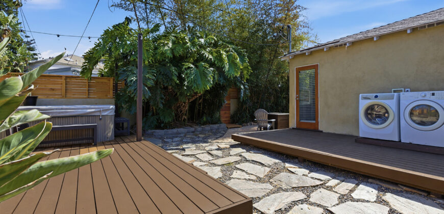 2432 Venice Ave – FOR SALE!