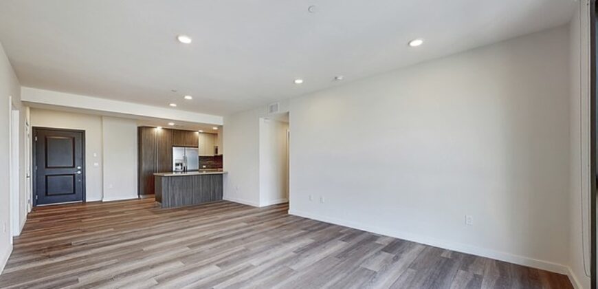 1070 S Bedford St #205 – FOR RENT!