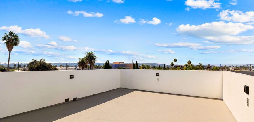 Modern West Adams Living with Expansive Rooftop Views!! –  3420 12th Ave #1/2 FOR RENT!