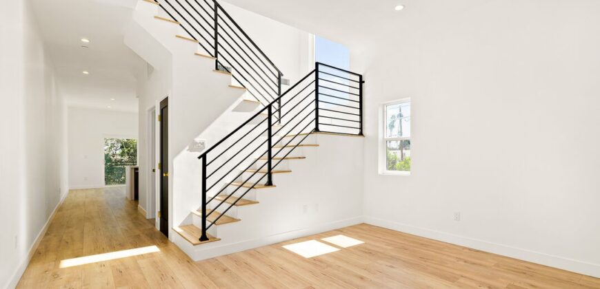 Modern West Adams Living with Expansive Rooftop Views!! –  3420 12th Ave #1/2 FOR RENT!