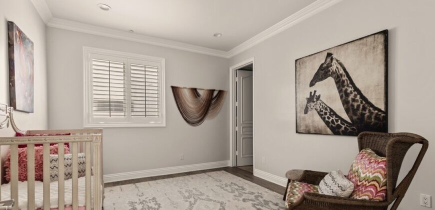 Exceptional Penthouse-Style Townhome – FOR SALE! 1610 CAMDEN AVE #101