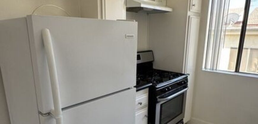 1Bed / 1Bath – FOR RENT! 3744 Delmas Ter. #7