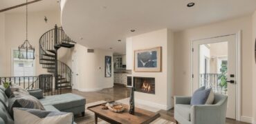 SANTA MONICA LIVING AT ITS FINEST! 837 18TH ST #3 – FOR SALE!