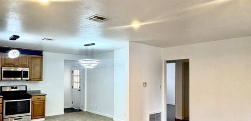 Beautiful & Spacious 3-Bedroom Home with Private Yard in Panorama City – AVAILABLE NOW!