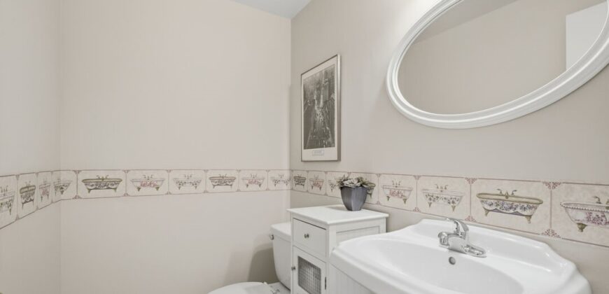 1734 S Westgate Ave #3 – FOR SALE!